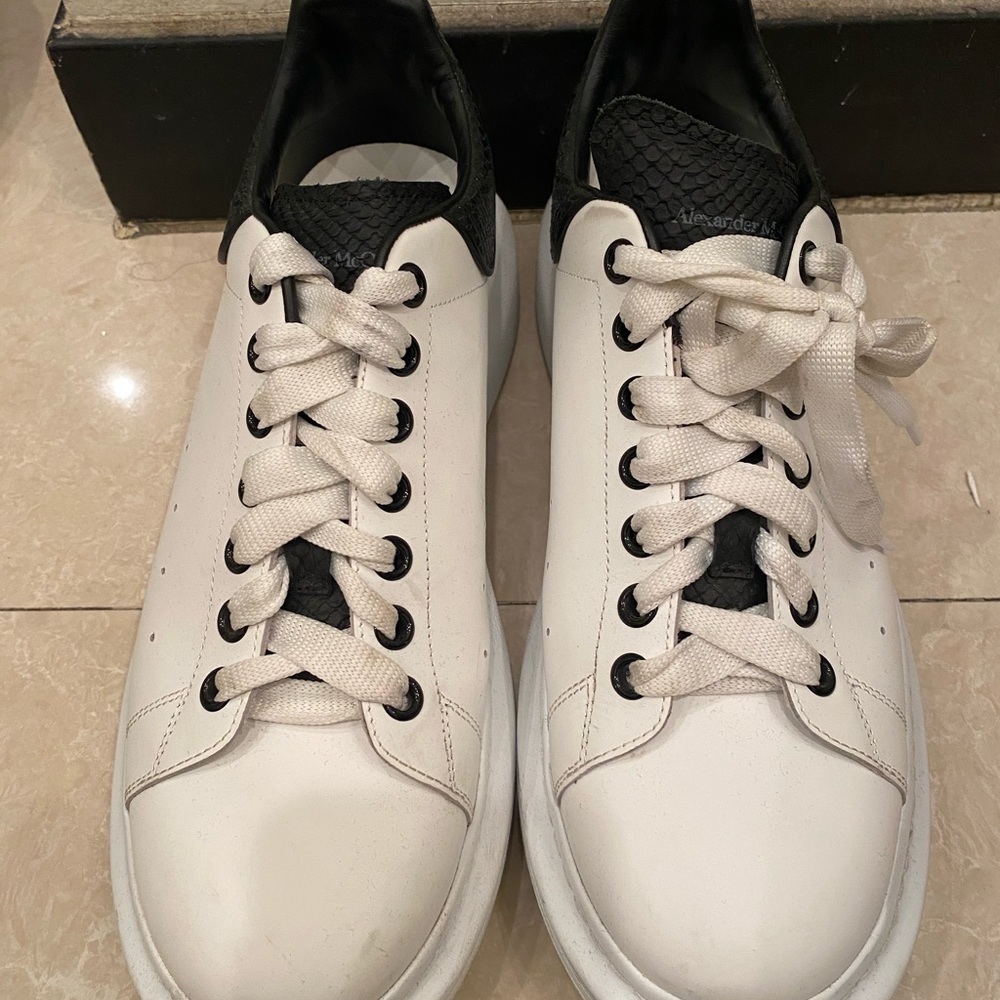 Alexander Mcqueen Mens sneakers size 45 EU